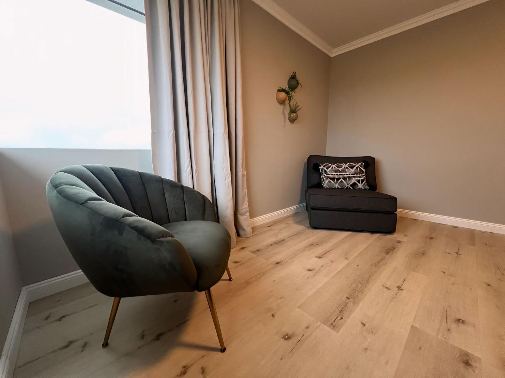 Garður 3* Gardur